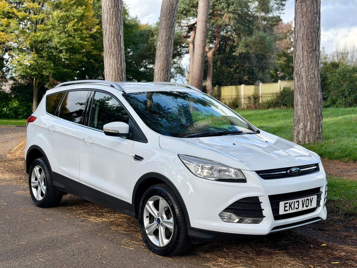 Used Ford Kuga 2013 for sale - 76744126: Photo 2