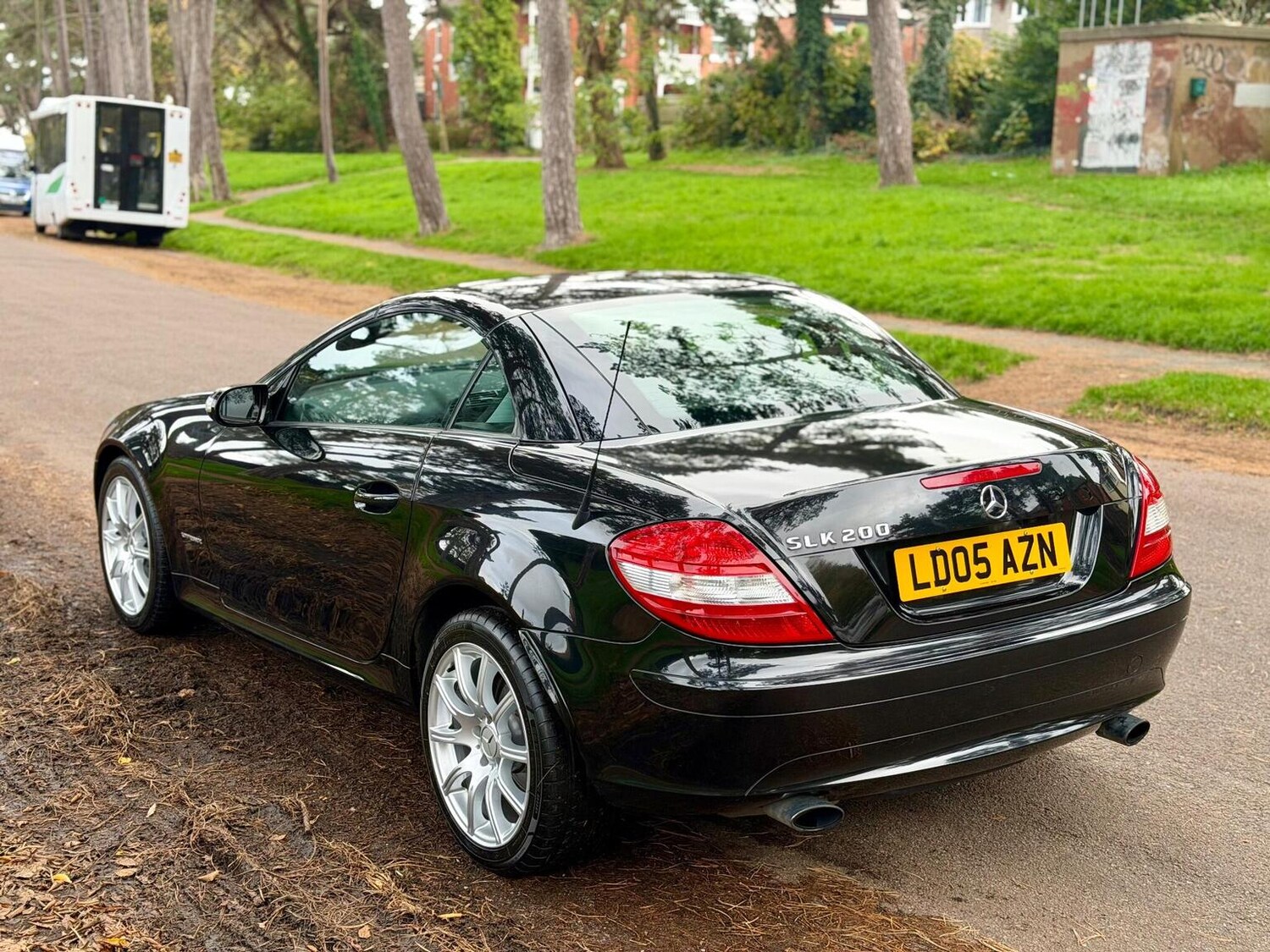Used Mercedes-Benz SLK 2005 for sale - 76744124: Photo 10