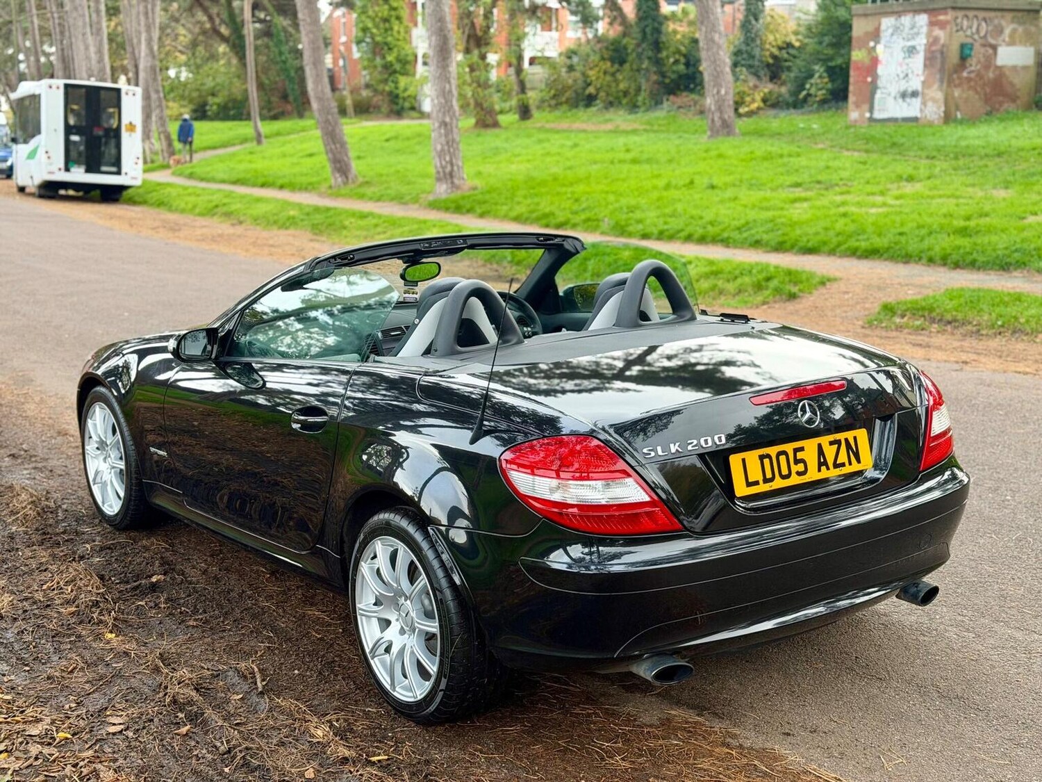 Used Mercedes-Benz SLK 2005 for sale - 76744124: Photo 9