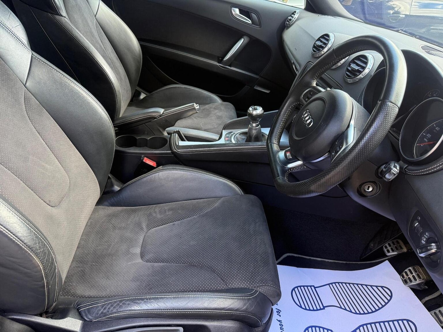 Used Audi TT 2009 for sale - 76744137: Photo 13