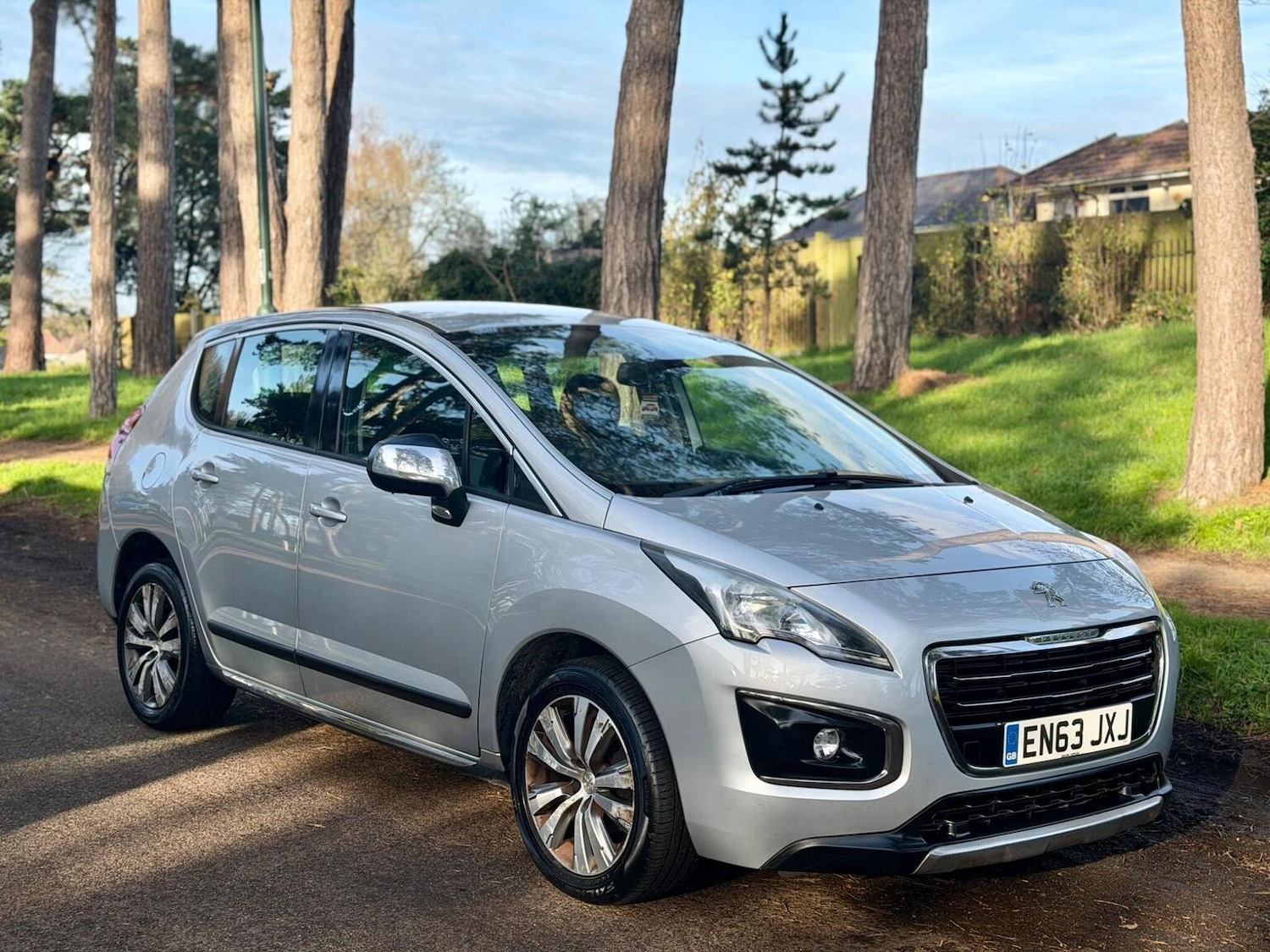 Used Peugeot 3008 2014 for sale - 76744111: Photo 2