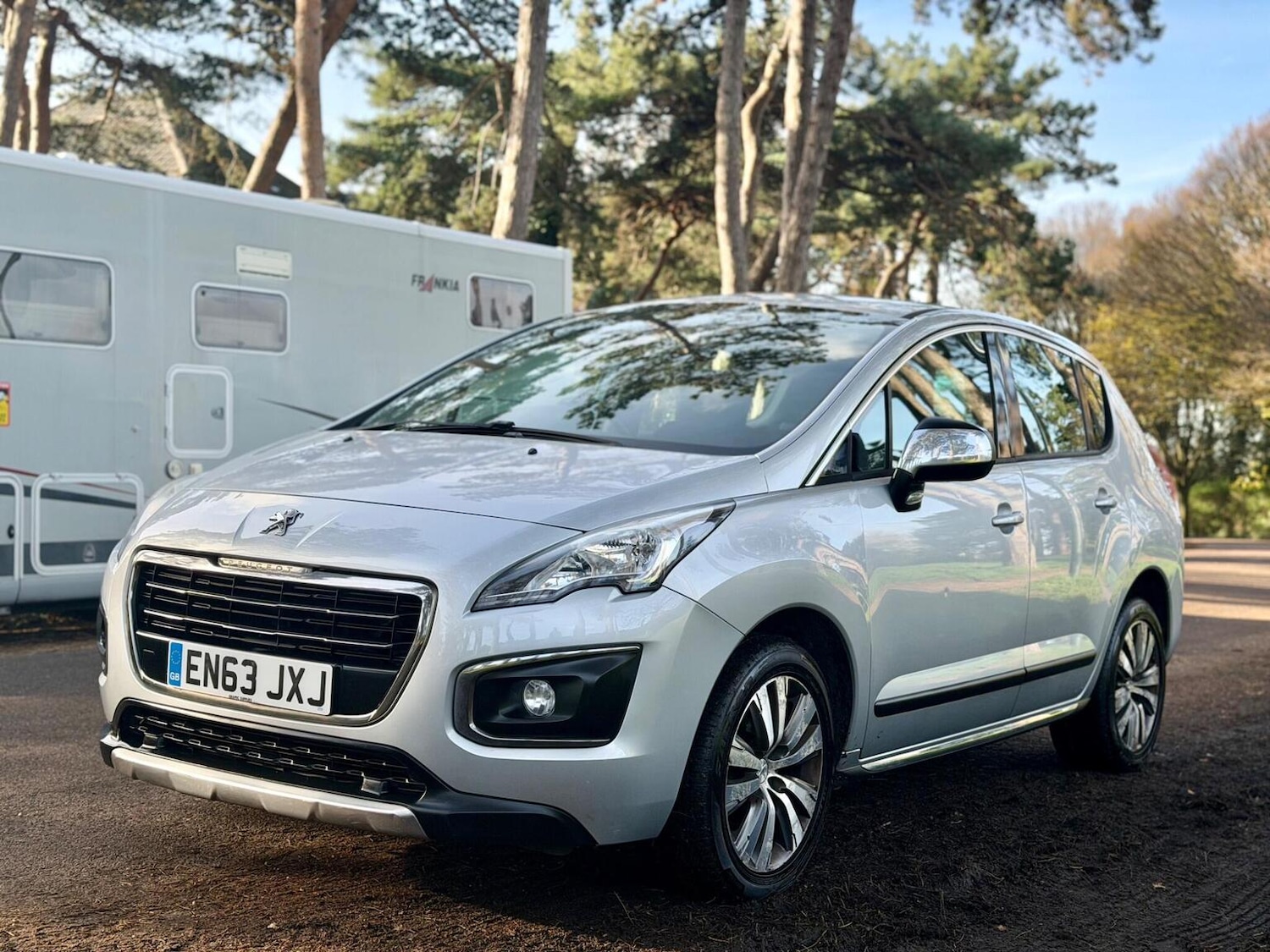 Used Peugeot 3008 2014 for sale - 76744111: Photo 4