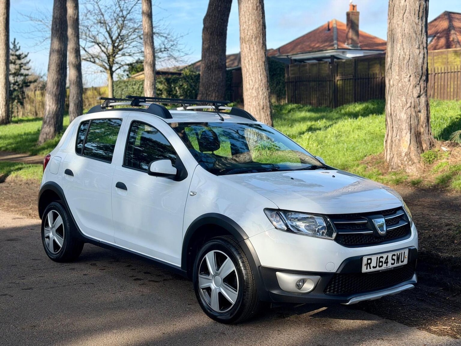 Used Dacia Sandero Stepway 2015 for sale - 77662213: Photo 2