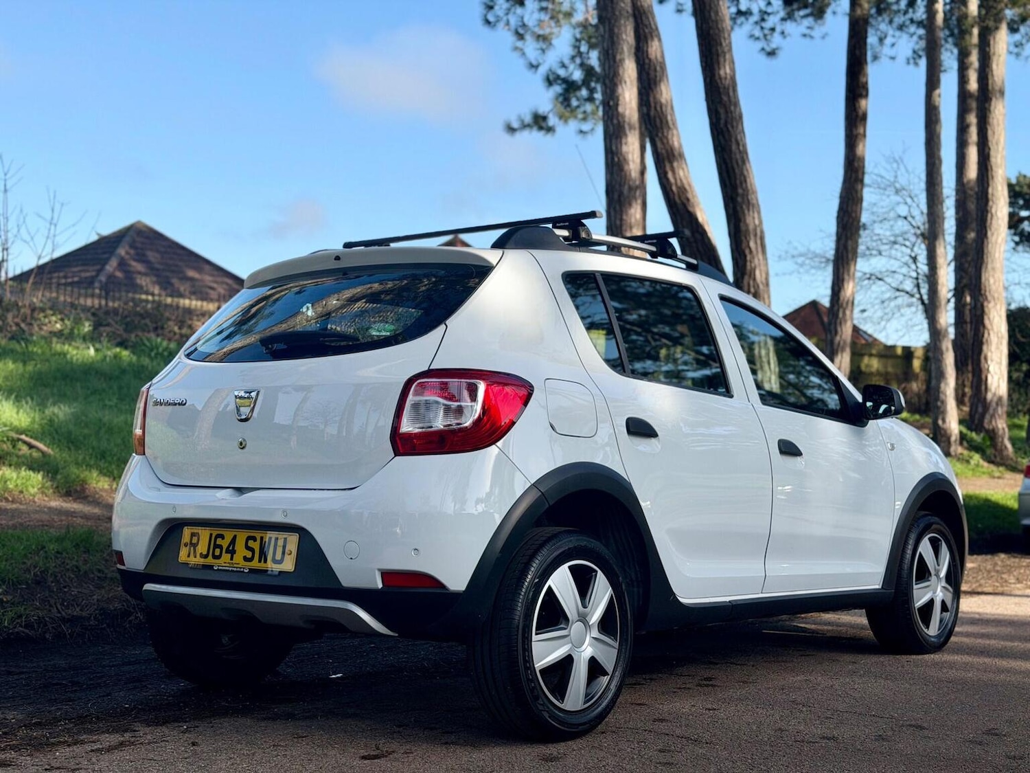 Used Dacia Sandero Stepway 2015 for sale - 77662213: Photo 9