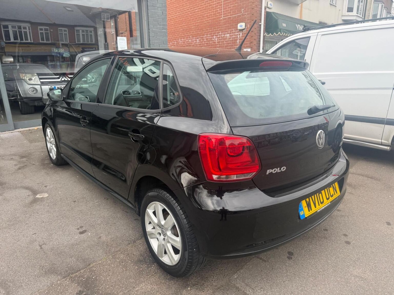 Used Volkswagen Polo 2010 for sale - 78190621: Photo 3