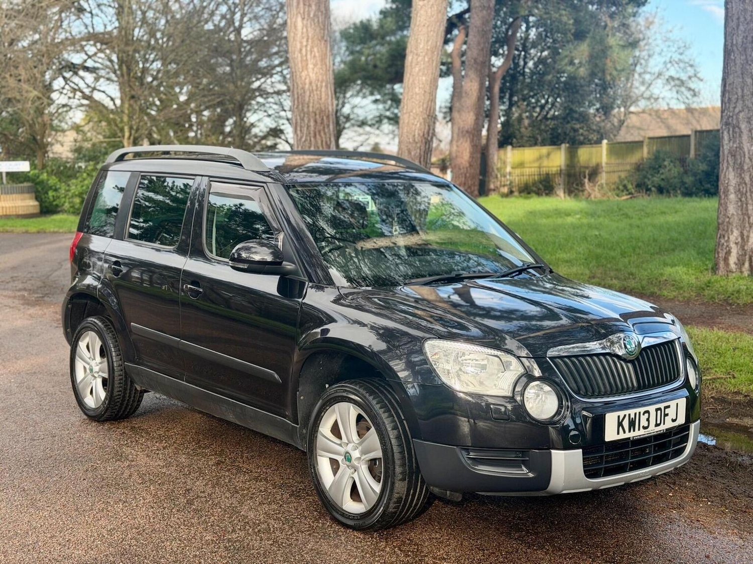 Used Skoda Yeti 2013 for sale - 77453320: Photo 2
