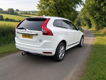 Used Volvo XC60 2015 for sale - 79564057: Photo