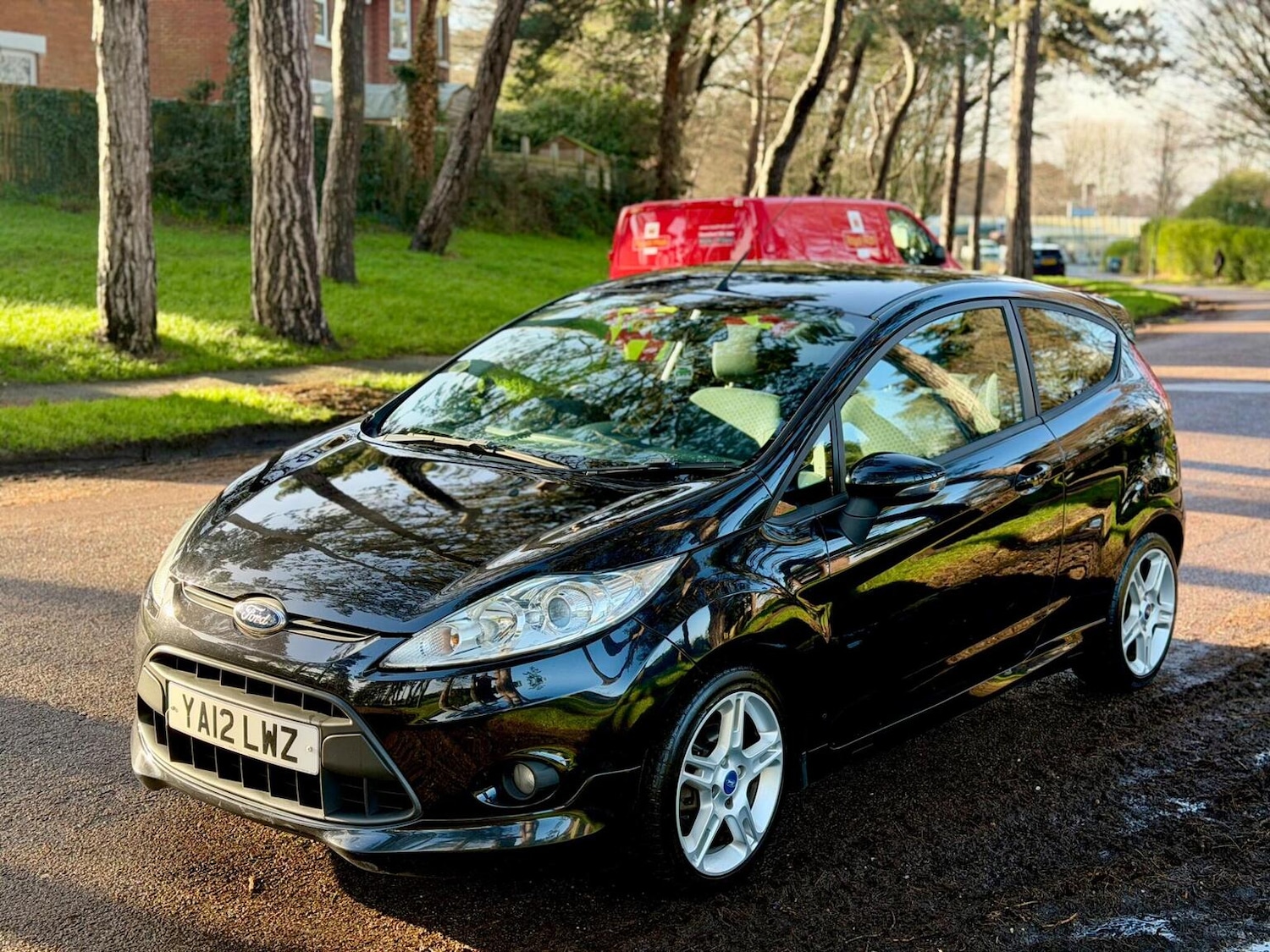 Used Ford Fiesta 2012 for sale - 77233802: Photo 5