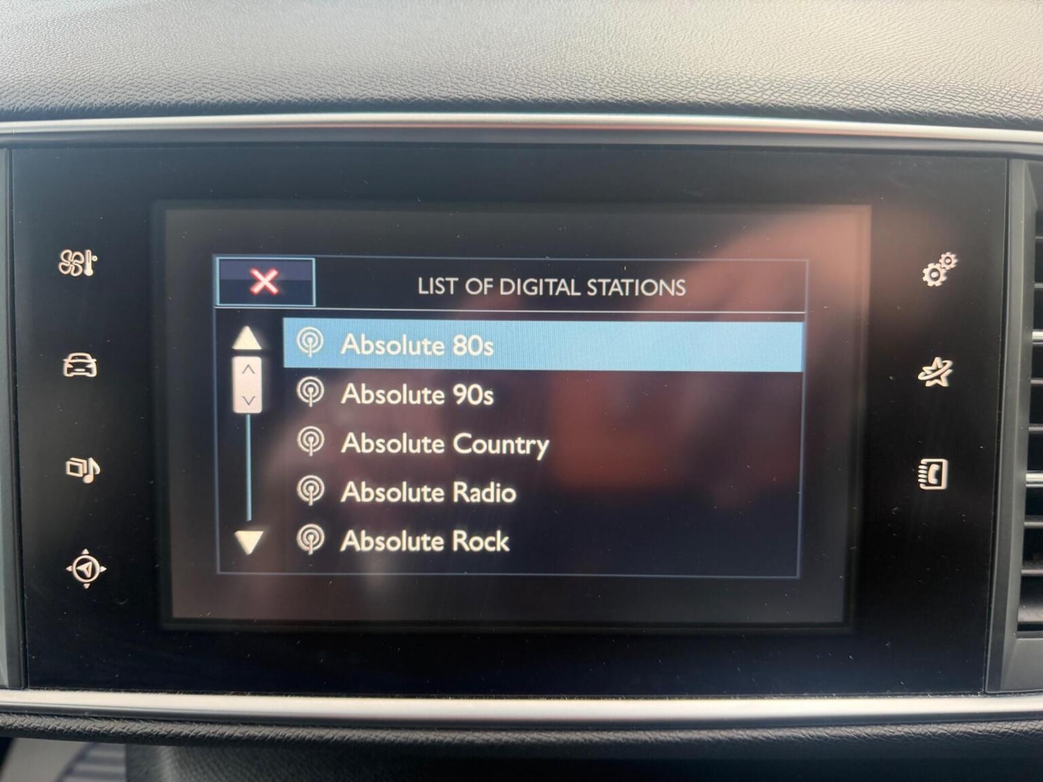 Used Peugeot 308 2015 for sale - 77271001: Photo 20