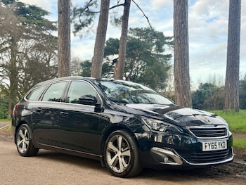 Used Peugeot 308 2015 for sale - 77271001: Photo