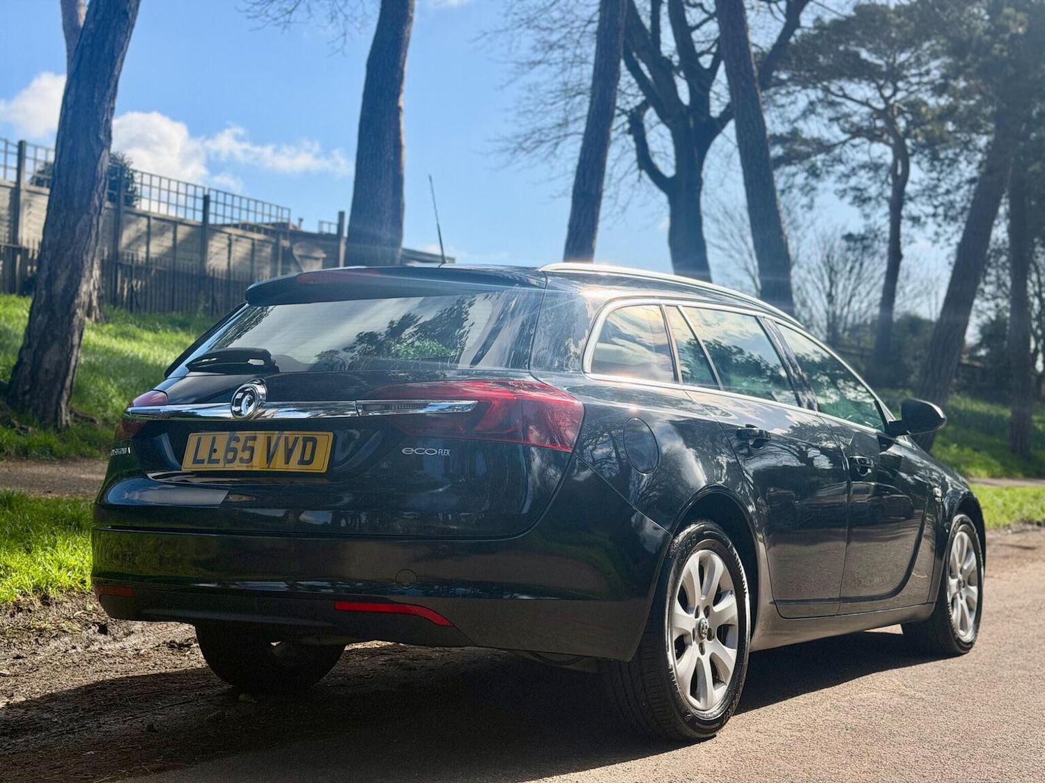 Used Vauxhall Insignia 2015 for sale - 77931299: Photo 9