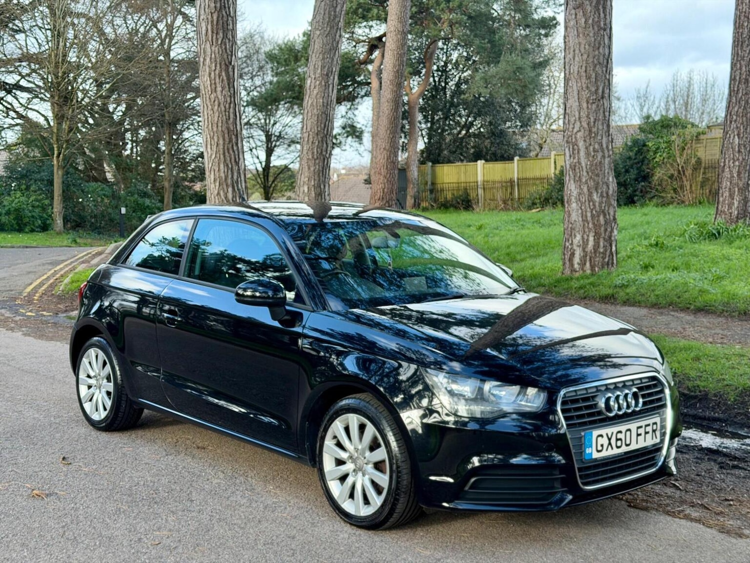 Used Audi A1 2011 for sale - 77578468: Photo 2