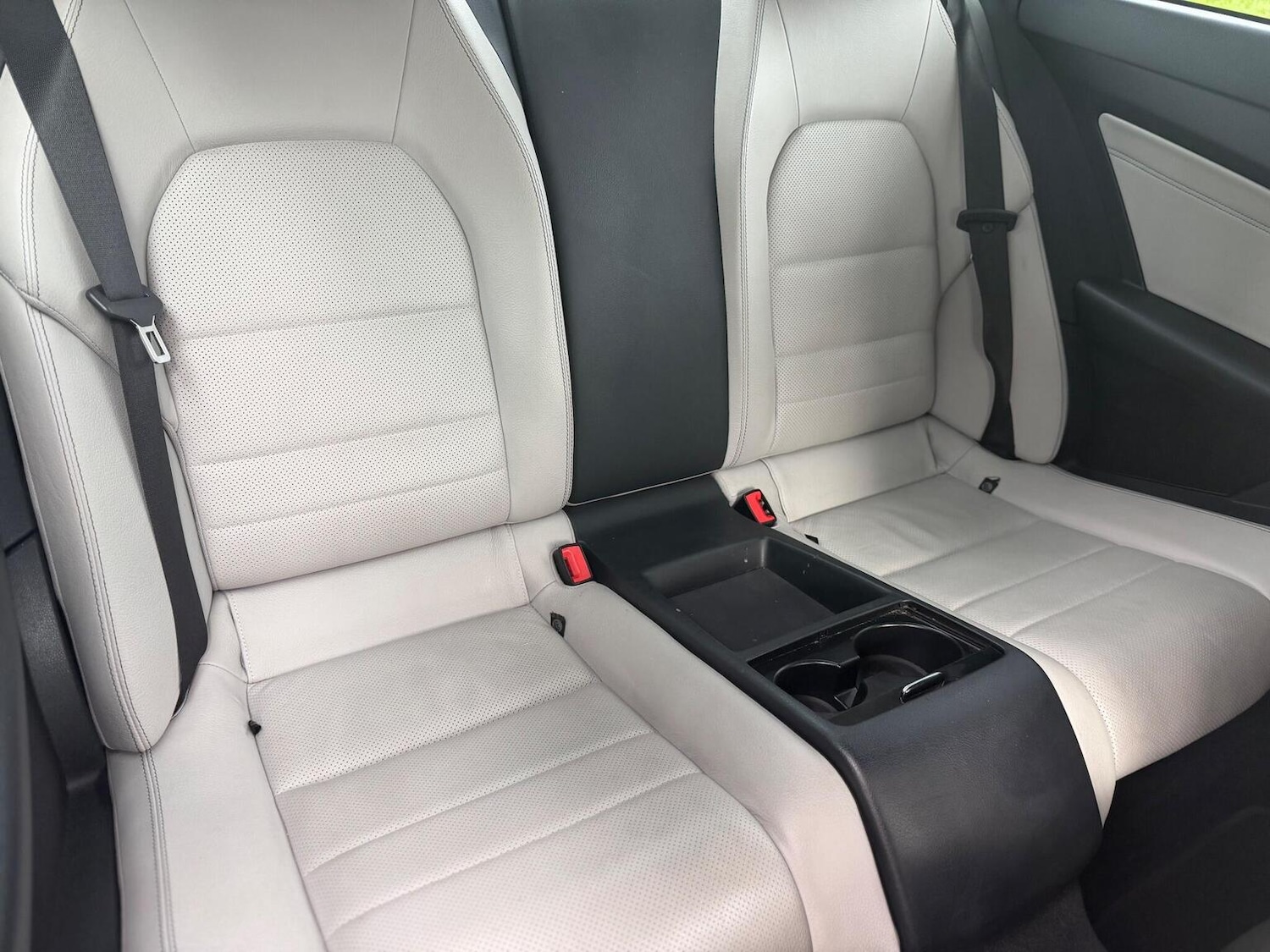 Used Mercedes-Benz E Class 2014 for sale - 77464583: Photo 11