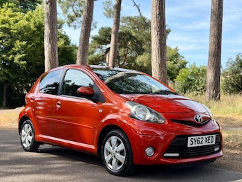 Used Toyota AYGO 2012 for sale - 79173536: Photo
