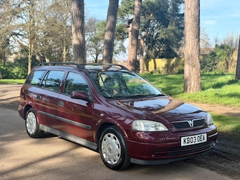 2003 - 1.6i Club 5dr