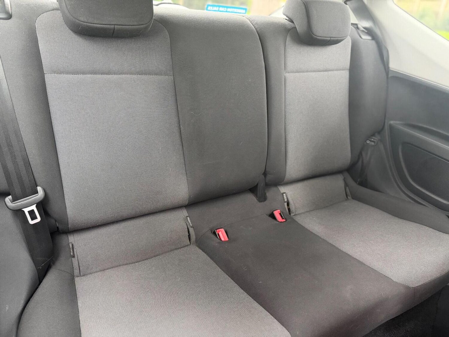 Used Volkswagen up! 2013 for sale - 76744131: Photo 11