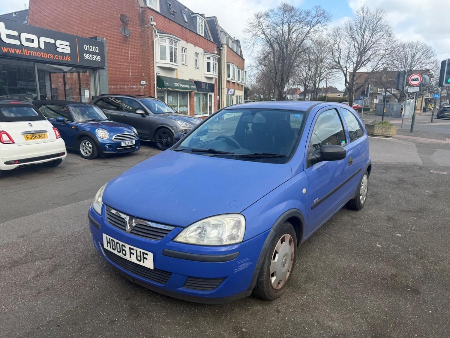 Used Vauxhall Corsa 2006 for sale - 78070362: Photo 2