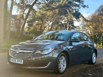 Used Vauxhall Insignia 2015 for sale - 76744113: Photo