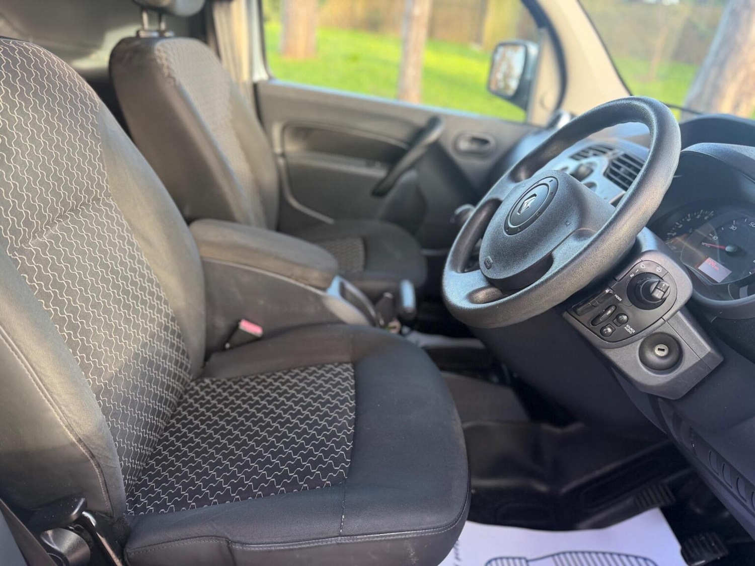 Used Renault Kangoo Maxi 2011 for sale - 77135876: Photo 19