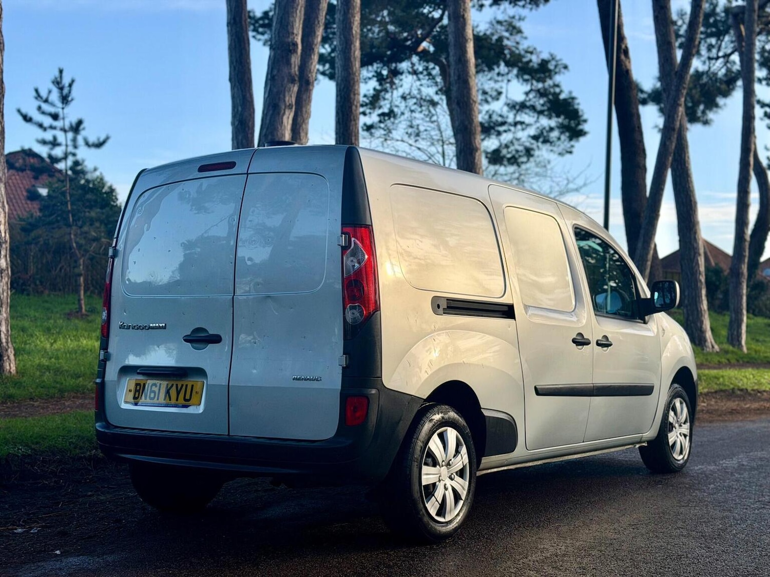 Used Renault Kangoo Maxi 2011 for sale - 77135876: Photo 9