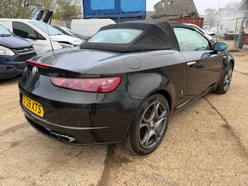 Used Alfa Romeo Spider 2009 for sale - 76534073: Photo