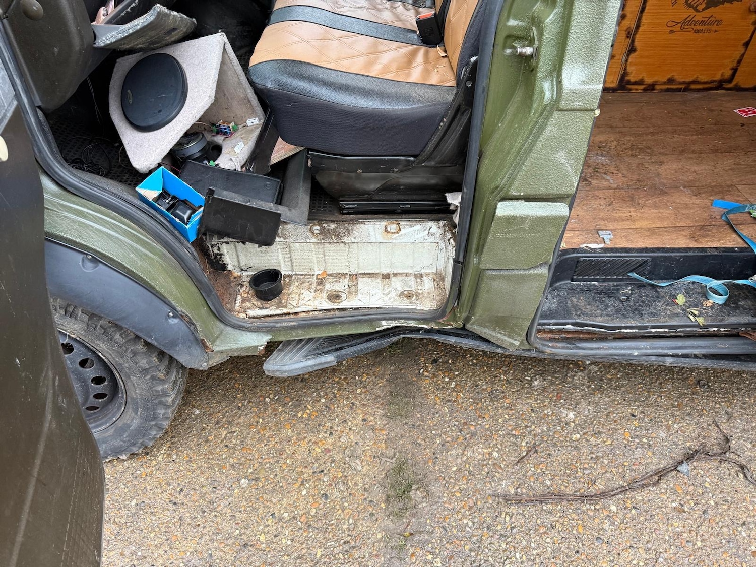 Used Volkswagen Transporter 1997 for sale - 76735656: Photo 9