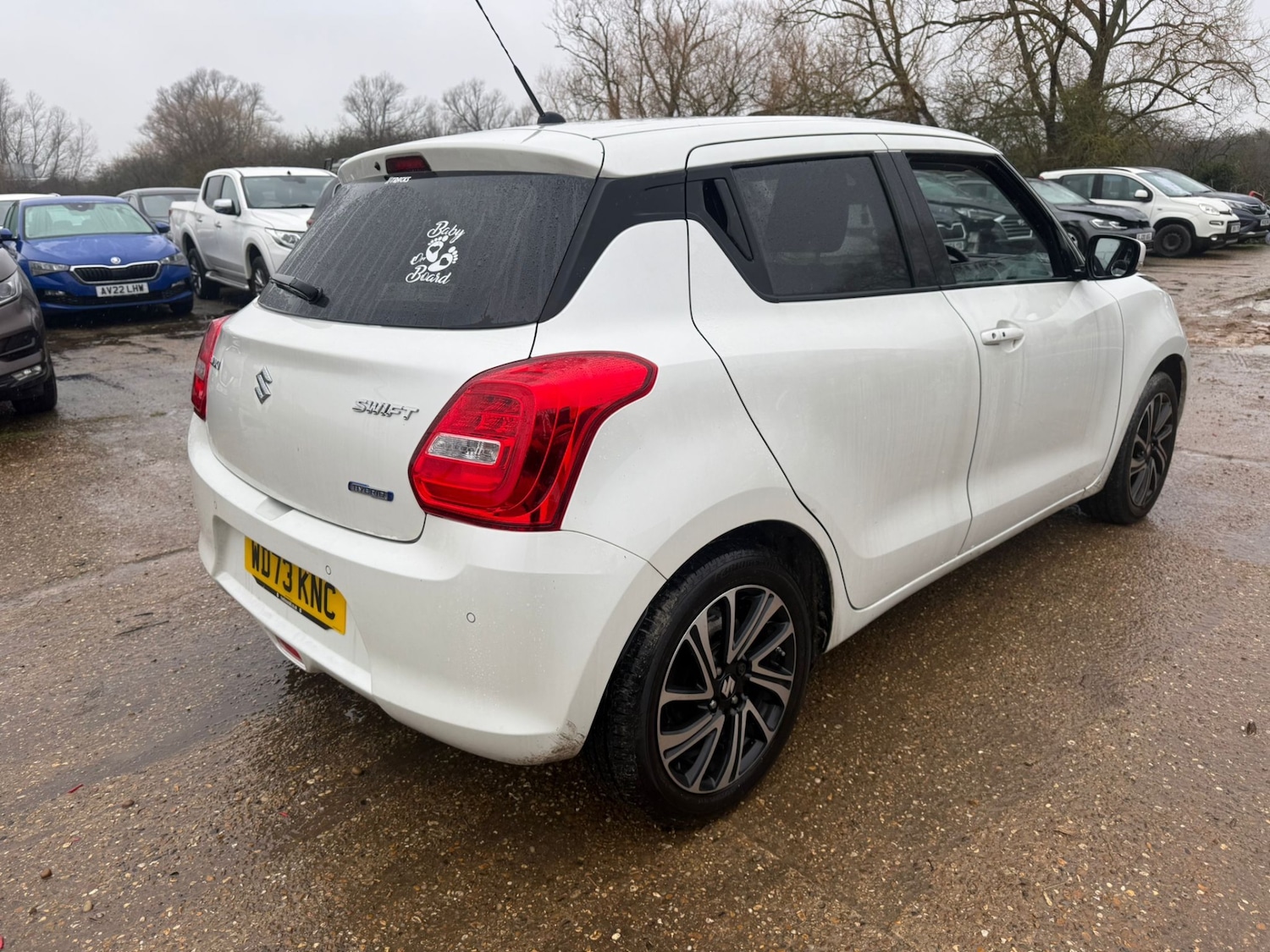 Used Suzuki Swift 2023 for sale - 77966301: Photo 3