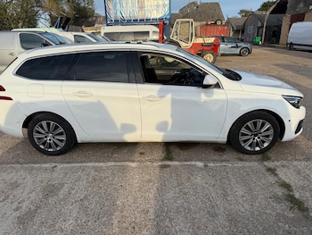 Used Peugeot 308 2021 for sale - 76069386: Photo