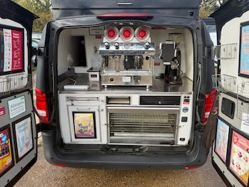 Used Mercedes-Benz Vito 2019 for sale - 76332079: Photo 4