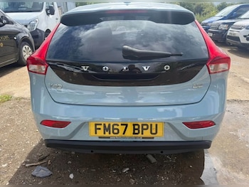 Used Volvo V40 2018 for sale - 79223959: Photo