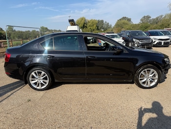 Used Skoda Octavia 2018 for sale - 79535137: Photo