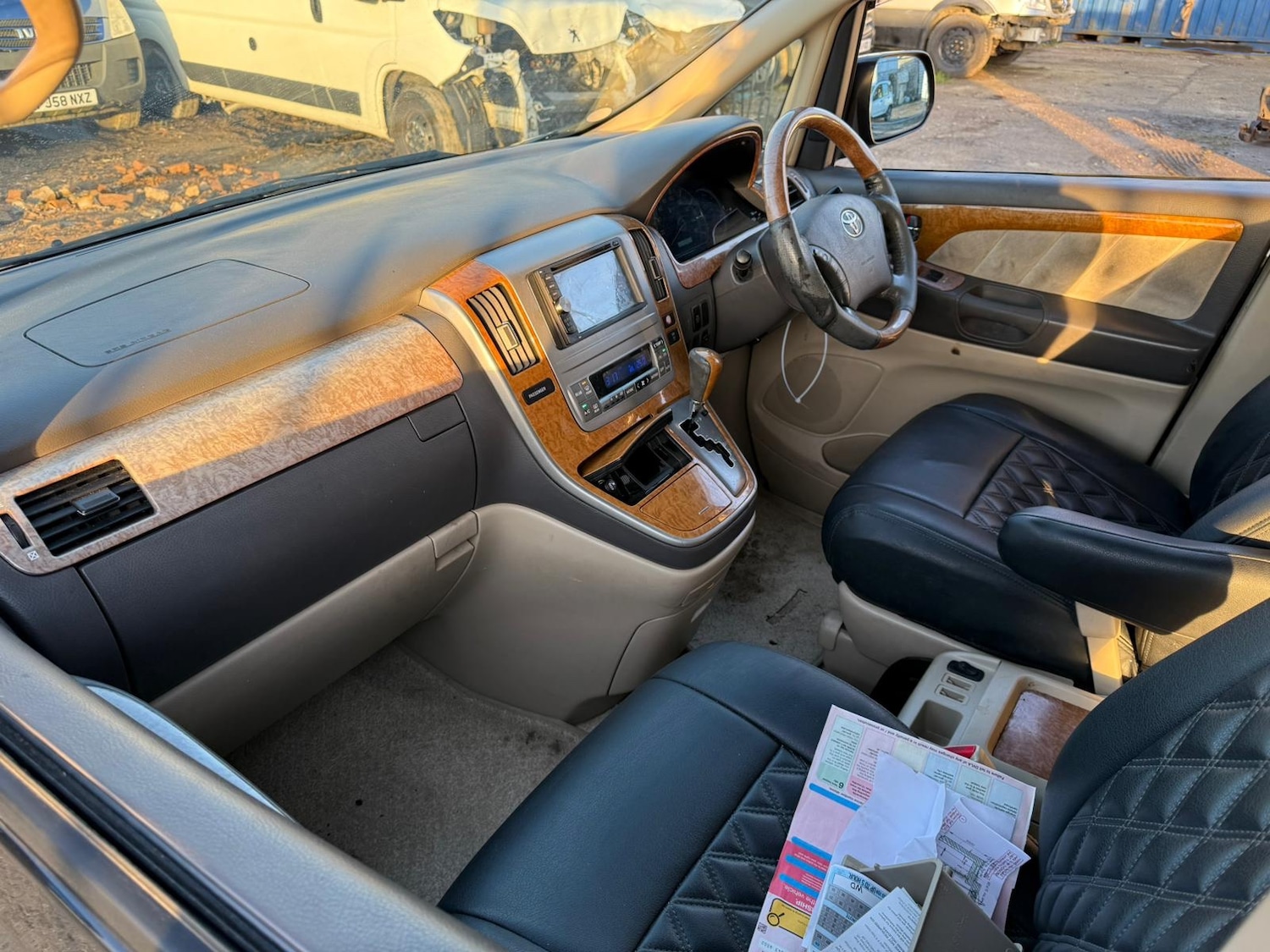 Used Toyota Alphard 2018 for sale - 77328671: Photo 11