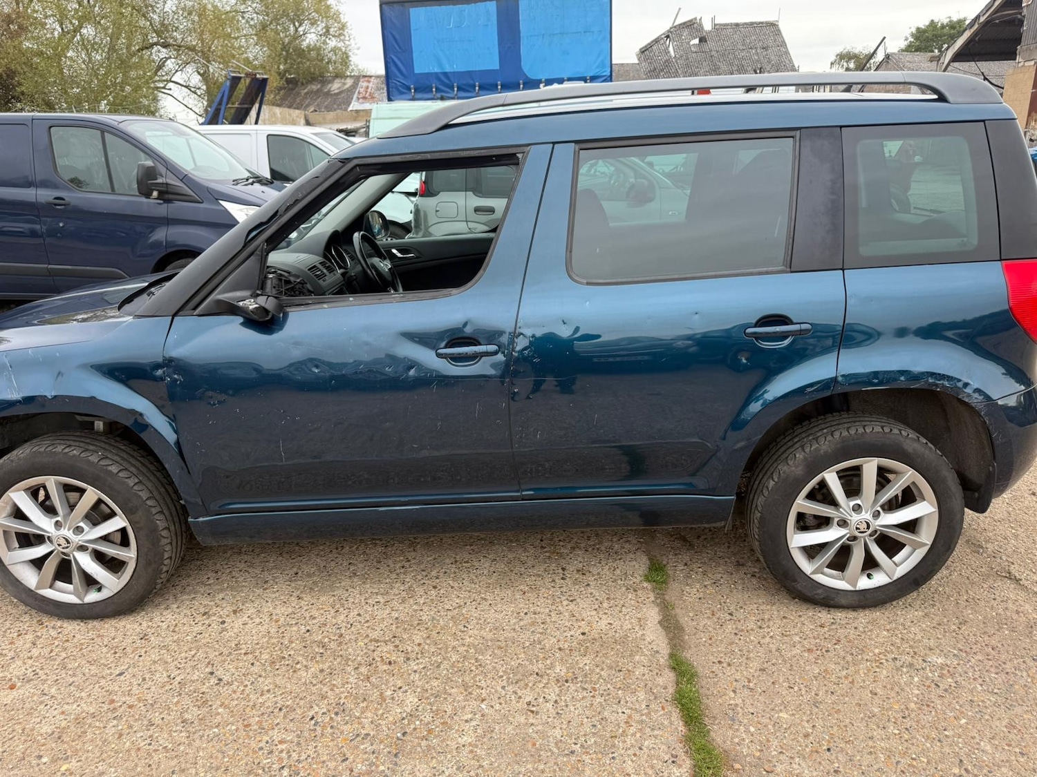 Used Skoda Yeti 2015 for sale - 77280655: Photo 6