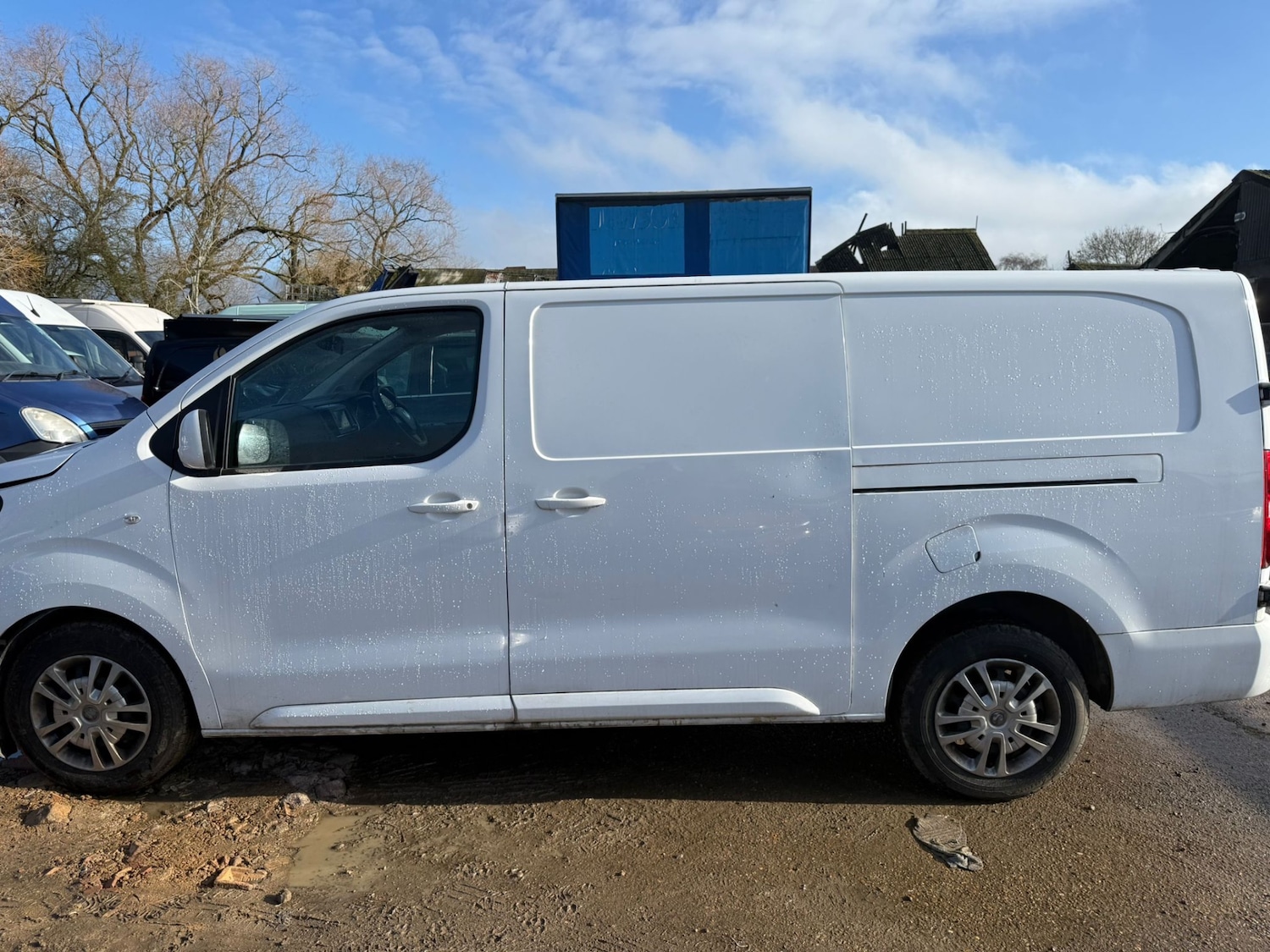 Used Vauxhall Vivaro 2020 for sale - 77584929: Photo 2