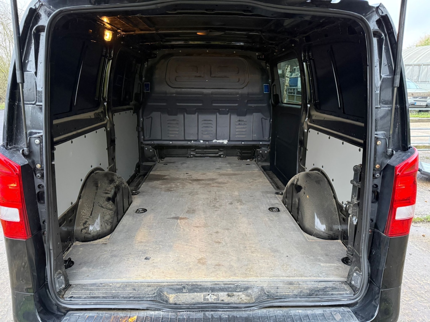 Used Mercedes-Benz Vito 2016 for sale - 77420489: Photo 4