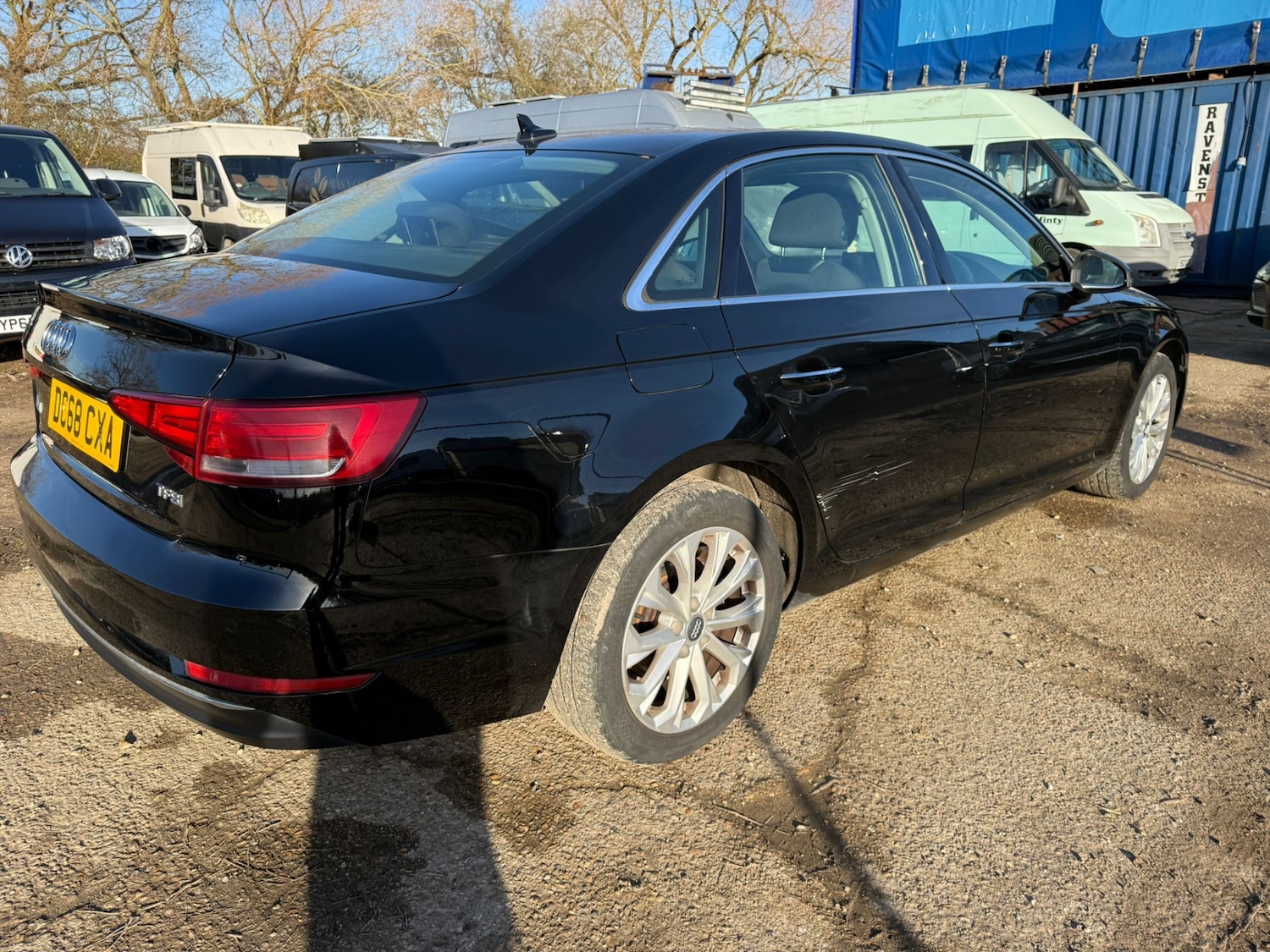 Used Audi A4 2018 for sale - 76957491: Photo 4
