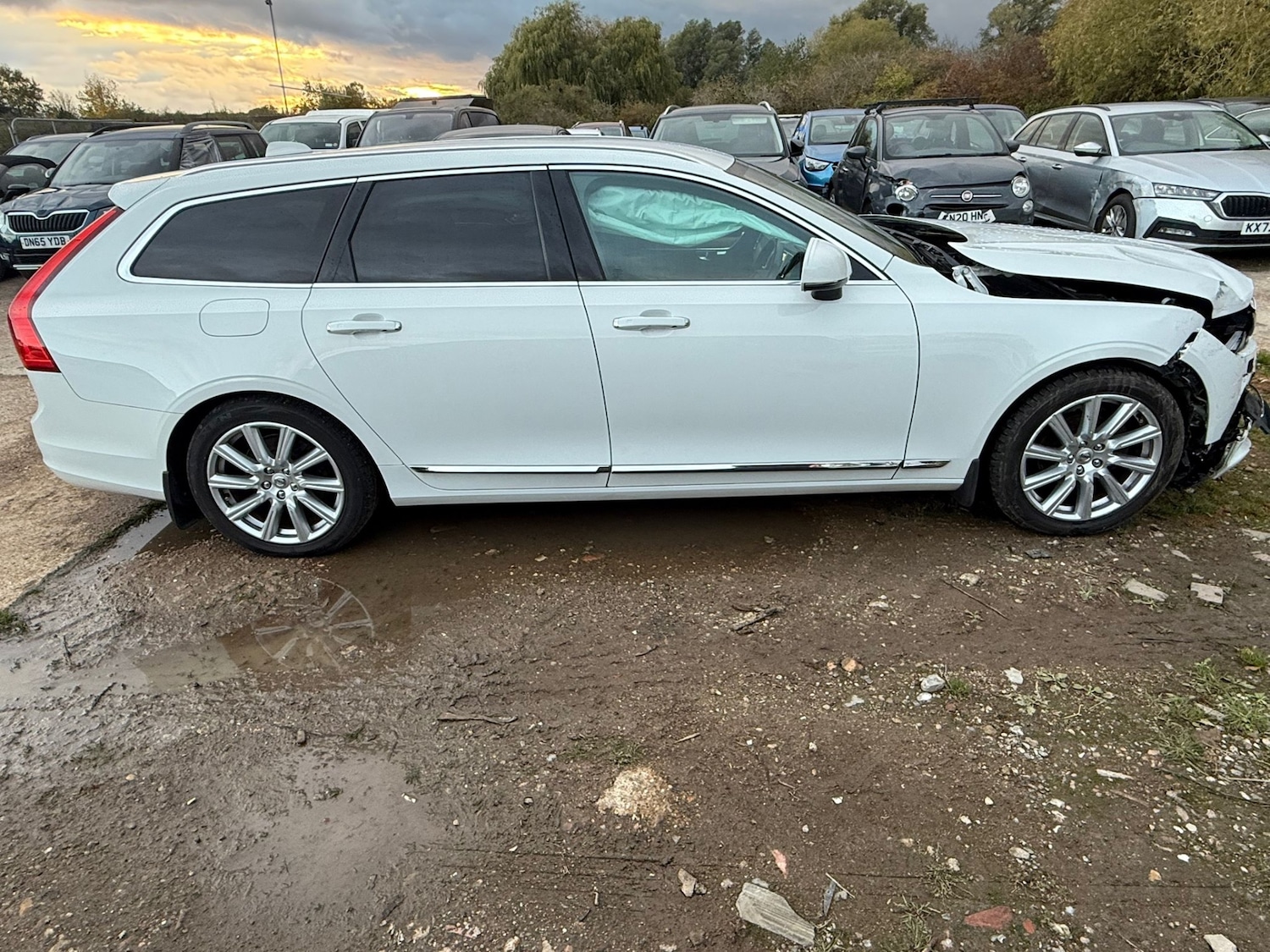 Used Volvo V90 2017 for sale - 76340124: Photo 5