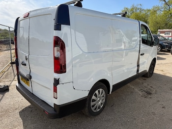 Used Nissan NV300 2020 for sale - 78549660: Photo