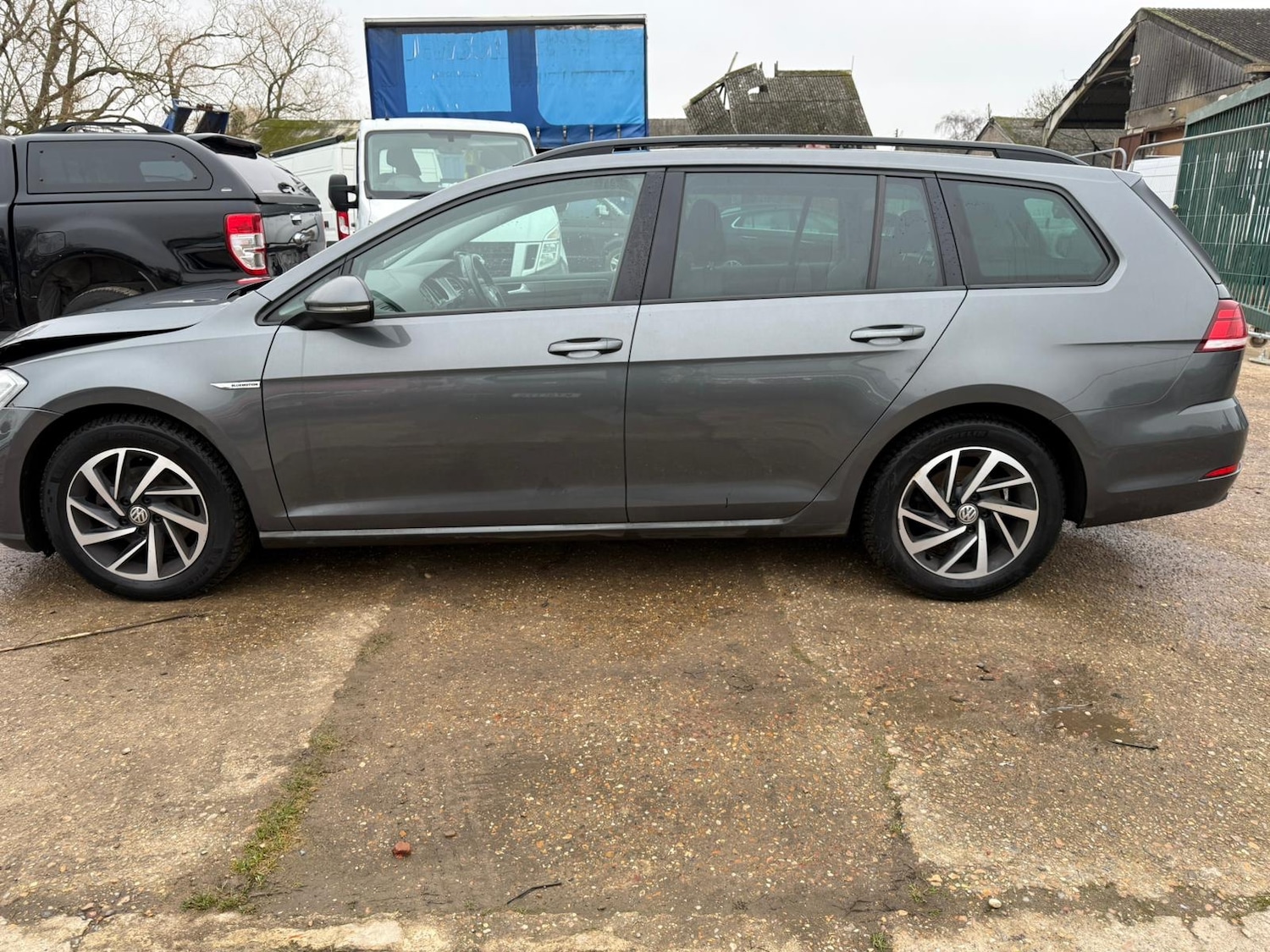 Used Volkswagen Golf 2020 for sale - 77634377: Photo 6