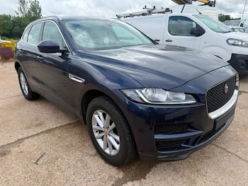 Used Jaguar F-Pace 2017 for sale - 78870752: Photo