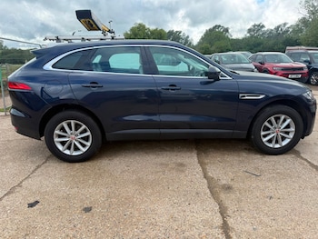 Used Jaguar F-Pace 2017 for sale - 78870752: Photo