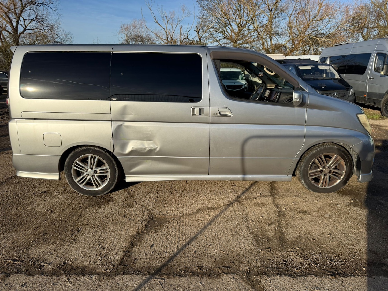 Used Nissan Elgrand 2018 for sale - 76963710: Photo 7