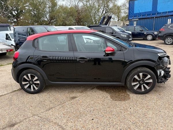 Used Citroen C3 2018 for sale - 76309676: Photo 2