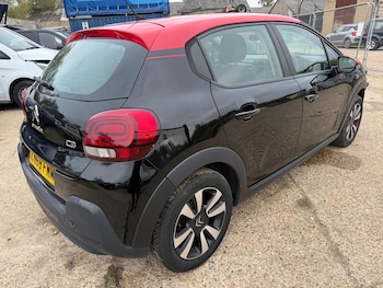 Used Citroen C3 2018 for sale - 76309676: Photo 3