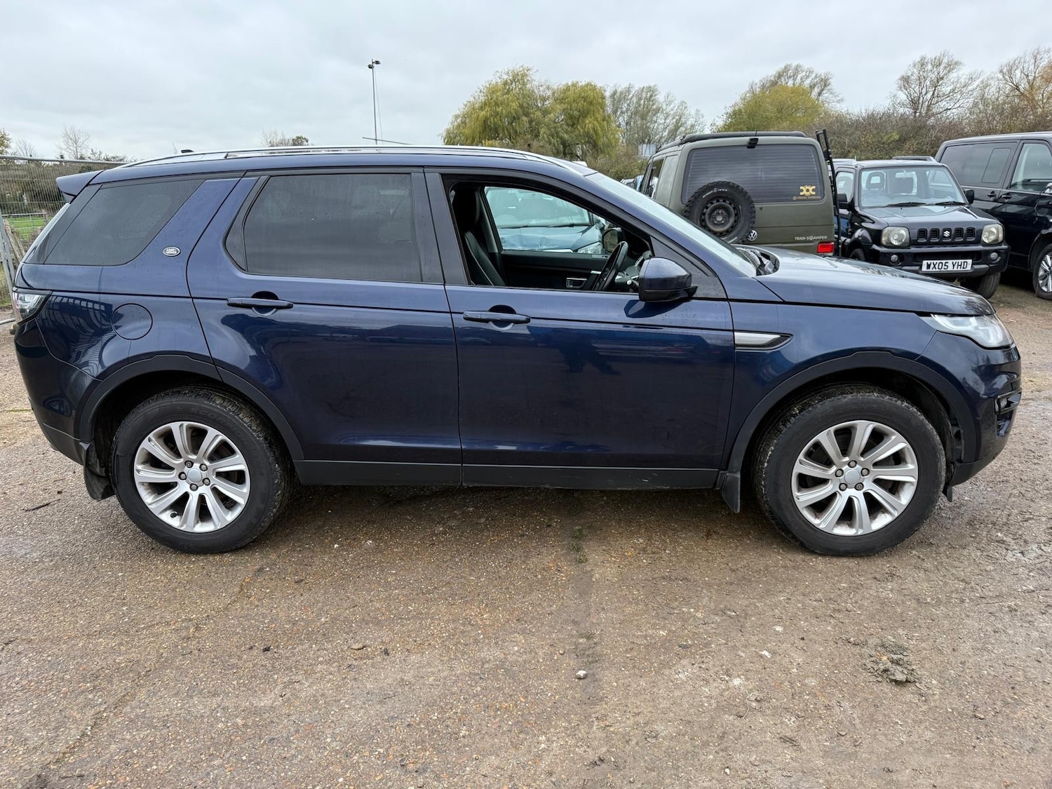 Used Land Rover Discovery Sport 2015 for sale - 76735644: Photo 3