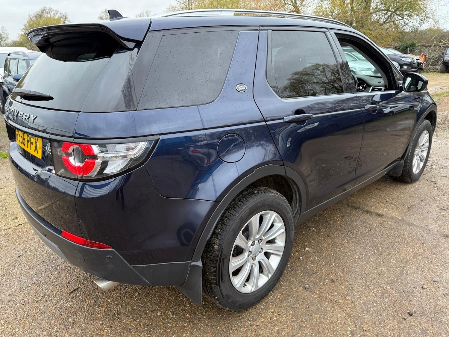 Used Land Rover Discovery Sport 2015 for sale - 76735644: Photo 4