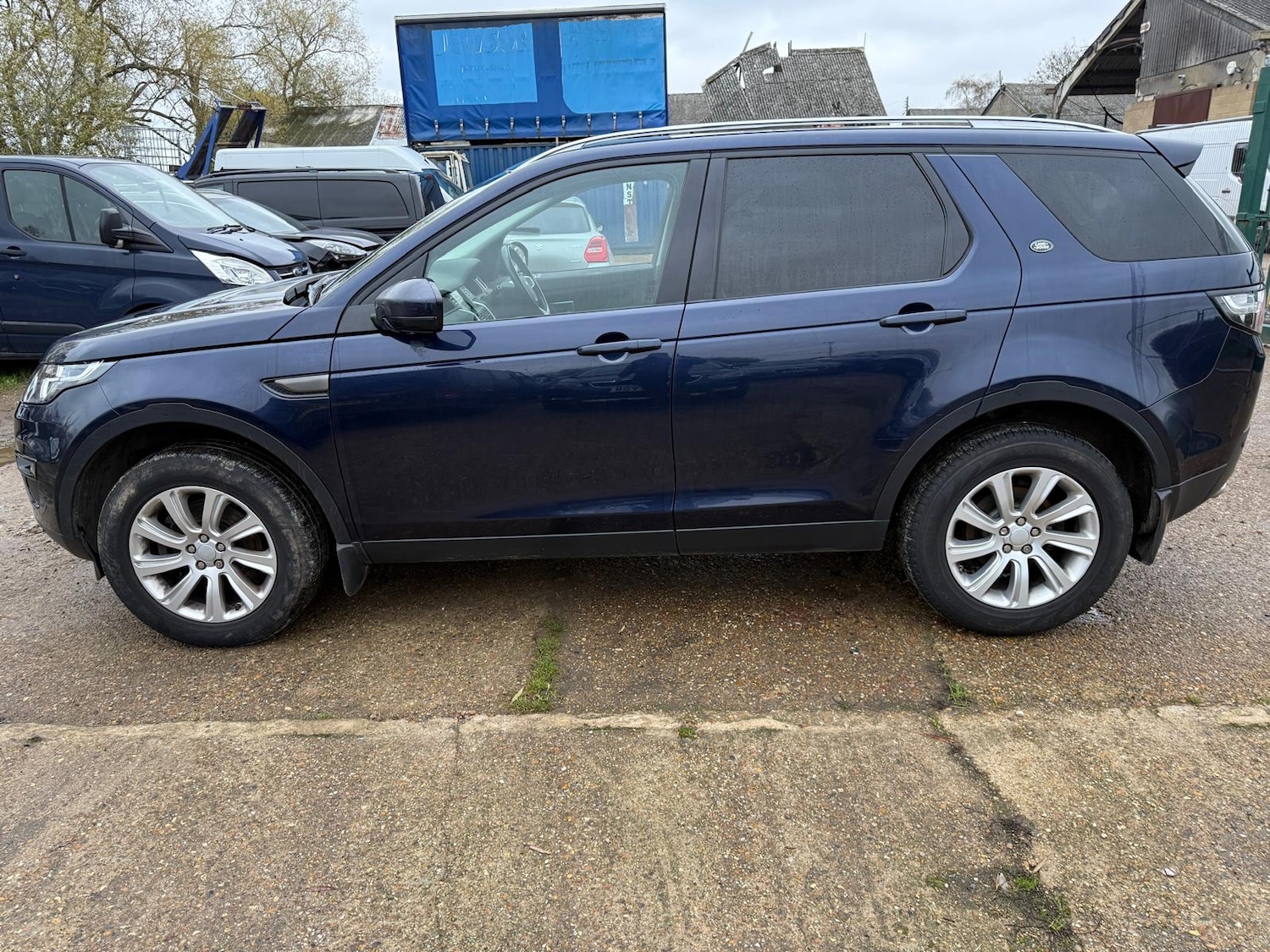 Used Land Rover Discovery Sport 2015 for sale - 76735644: Photo 7
