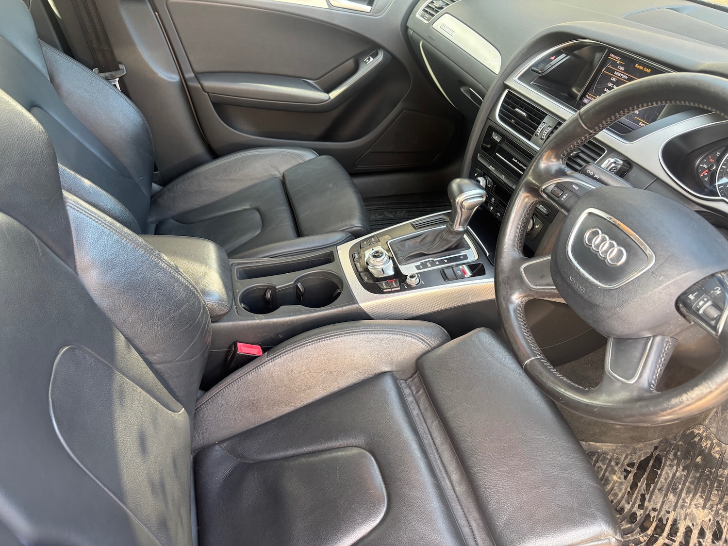 Used Audi A4 2013 for sale - 77148536: Photo 9