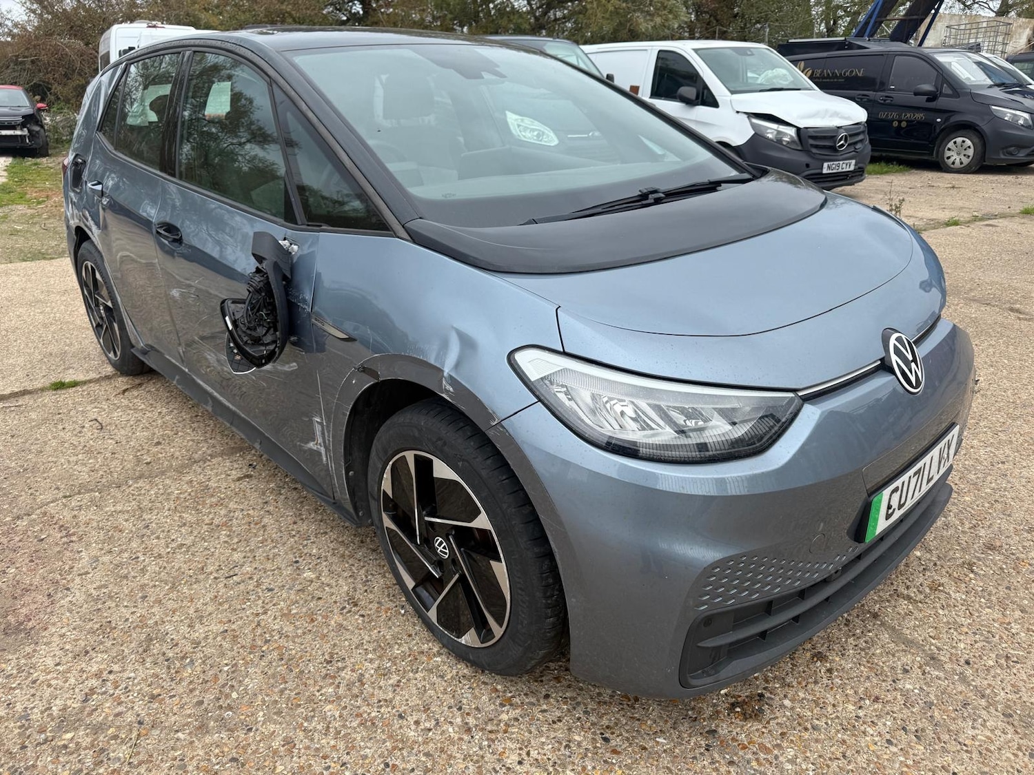 Used Volkswagen ID.3 2021 for sale - 76322578: Photo 1