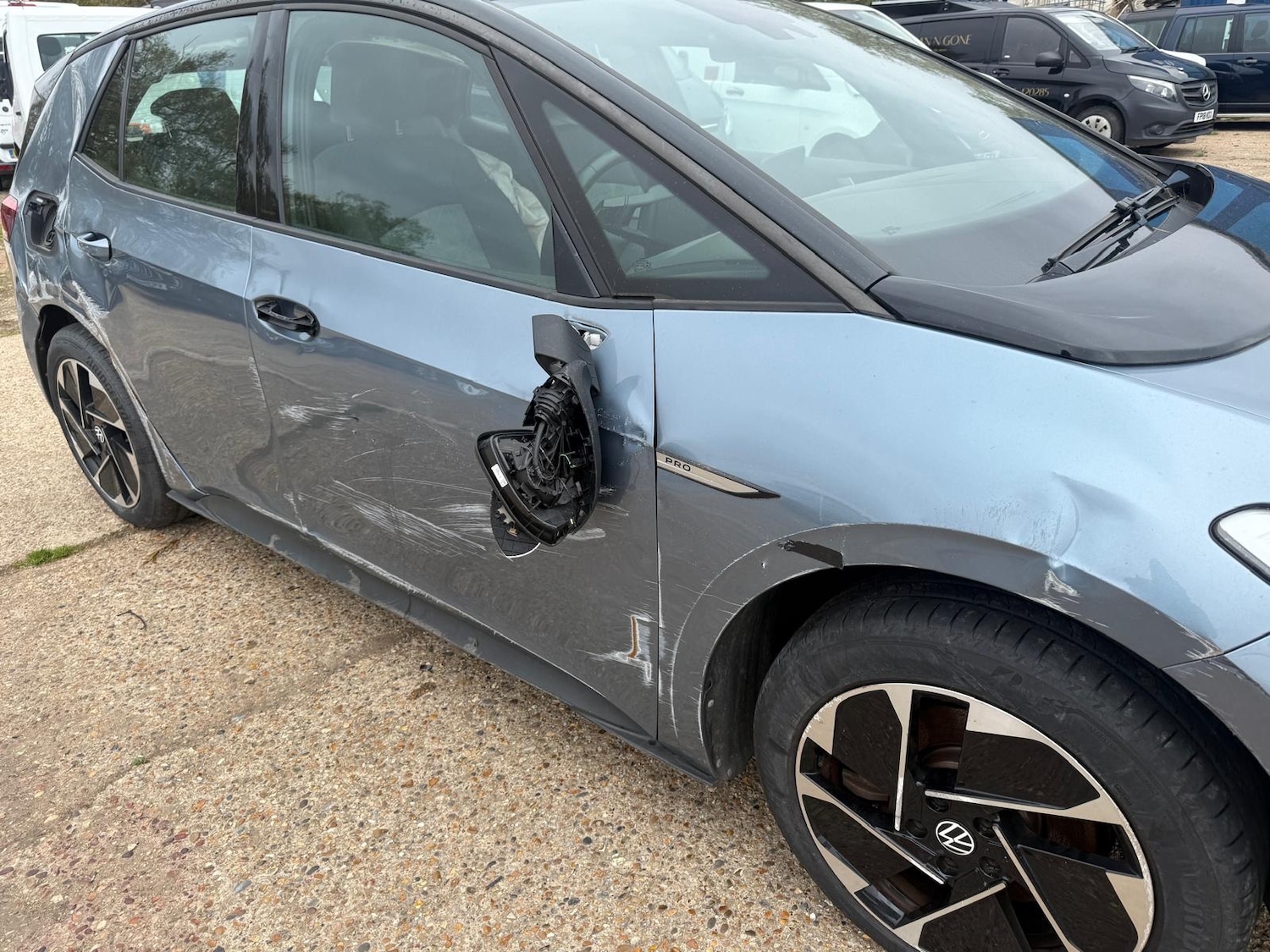 Used Volkswagen ID.3 2021 for sale - 76322578: Photo 2